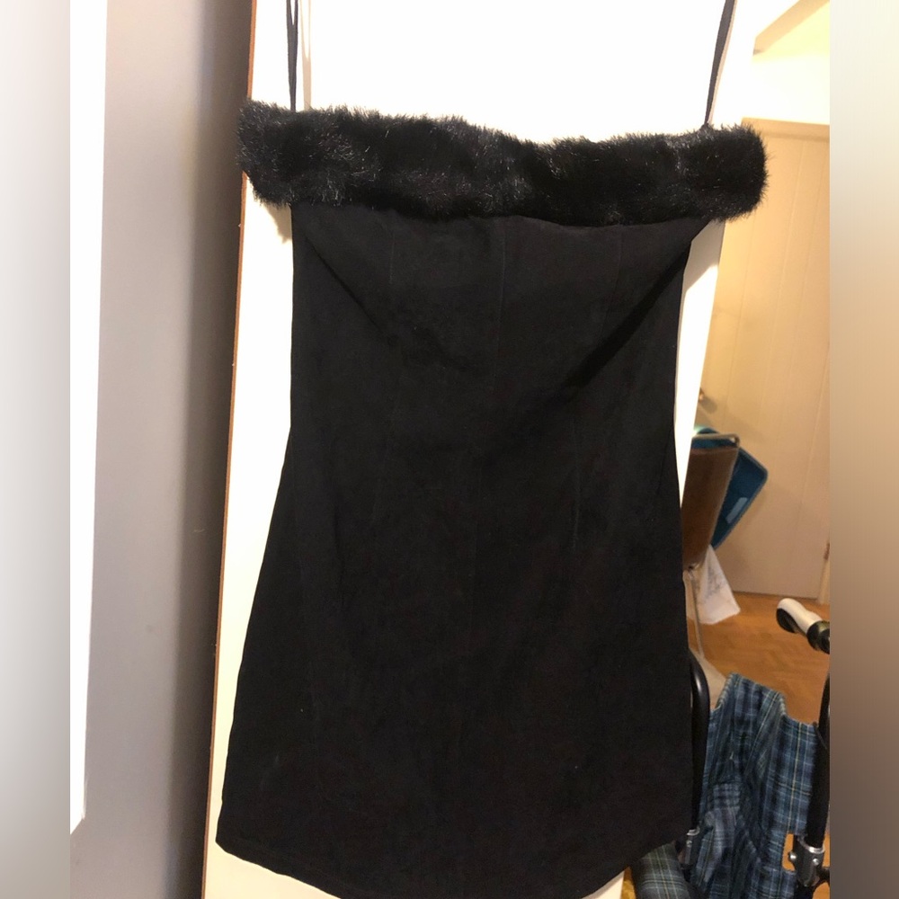 Elegant Black Fur-Trimmed Dress